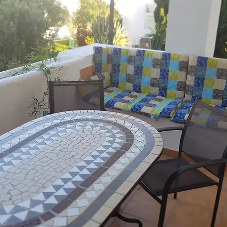Apartmentsleeps4-pool-bbq-garden-ac * Manilva