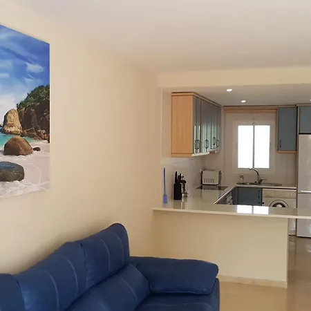 Apartmentsleeps4-pool-bbq-garden-ac Daire *