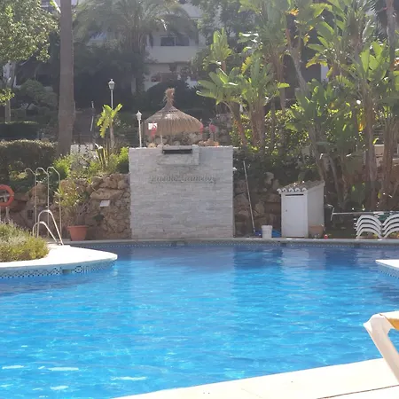 Daire Apartmentsleeps4-pool-bbq-garden-ac Manilva